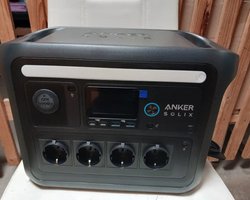 Зарядна станція на всі випадки життя: яку модель рекомендують в Україні (фото)