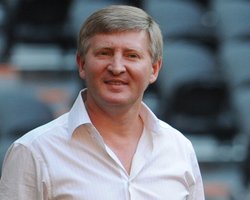 Холдинг Ахметова выиграл конкурс по приватизации 50% Днепрооблэнерго 