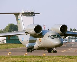 Украина отправила в пострадавший Ливан муку и медикаменты