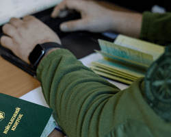 В Украине вводят ID-карты для военнослужащих вместо бумажных военных билетов: как оформить