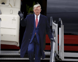 "Могу затянуть процесс": Трамп заявил, что имеет несколько "выходных путей" из военной операции против Ирана