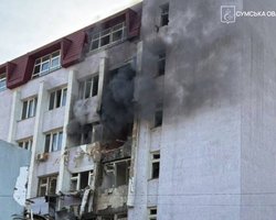ЗС РФ ударили по центру Сум: чимало людей постраждали, що відомо