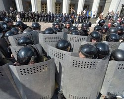 Возле Верховной Рады произошли столкновения