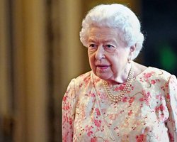 Болезнь королевы Елизаветы II: монарха "похоронили" с фэйкового аккаунта СМИ