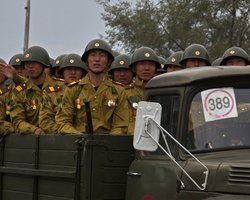 Кім Чен Ин відправив до Росії 5000 "солдатів-будівельників"