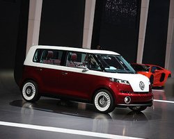 Volkswagen готовится к выпуску нового компактвэна