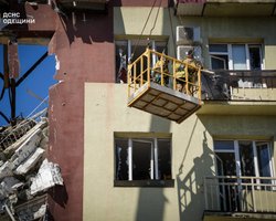 Одесситы будут разбирать завалы после обстрелов РФ: кого могут привлечь к работам, — СМИ