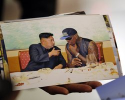 Ким Чен Ун отличный отец. Деннис Родман рассказал о своих впечатлениях от поездки в КНДР