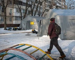 Ситуация на правом берегу ухудшилась, Кабмин координирует супермаркеты: что со светом в Киеве