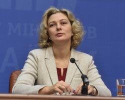 Никто не будет закрывать СМИ, выходящие не на украинском, – языковой омбудсмен