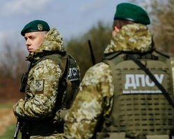 Украина усиливает границу с Беларусью спецтехникой и беспилотниками, — МВД