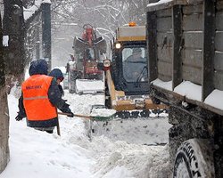 Киевавтодор просит воздержаться от поездок по городу