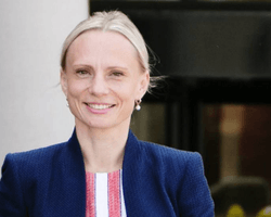 Уроженка Украины стала конгрессменом США от штата Индиана