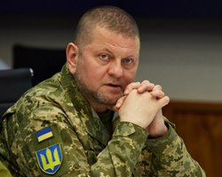 "Несмотря на то, что не занимаю должностей": Залужный впервые публично заговорил после увольнения