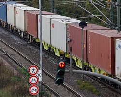 Евросоюз внесет поправки по блокаде Калининграда в новый пакет санкций, – Bloomberg