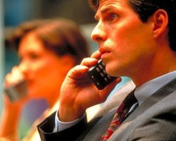 "Серые" мобильные телефоны отключать не будут