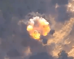 "Ми ж попереджали": Сили оборони показали момент удару по полігону на Херсонщині (відео)