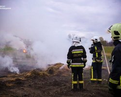 ВС РФ уничтожили ТЭС под Киевом: жителей призвали закрыть окна и оставаться дома (фото)