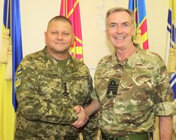 "Украина держит инициативу": адмирал Британии высоко оценил контрнаступление ВСУ