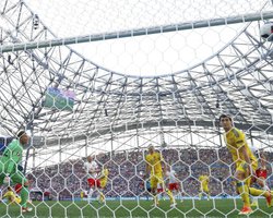 Украина завершила выступление на Евро-2016 поражением от Польши