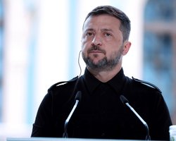 "Донбасс не отдадим": Зеленский назвал основной сценарий войны с Россией (видео)