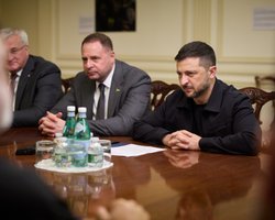 Ермак возобновил общение с Зеленским, – Гончаренко