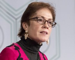 Йованович рассказала, кого США будут поддерживать на выборах президента Украины