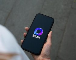 "І до MAX доберемося": Зеленський розповів, як спецслужби України працюють в РФ через соцмережі