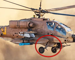 Особлива версія: чому ізраїльські гелікоптери Apache мають "випуклість" під днищем (фото)