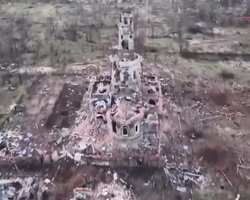 Уничтожили храм и все дома: как выглядит Новомихайловка после прихода ВС РФ, — росСМИ (видео)