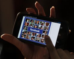 В аккаунтах пользователей Facebook появится видеореклама