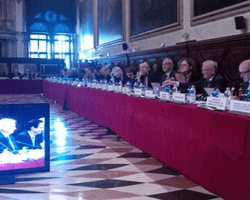 Венецианская комиссия опубликовала срочное заключение по ситуации с КСУ