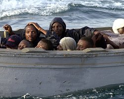 Италия объявила режим бедствия из-за наплыва беженцев из Туниса