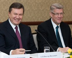 Янукович отказался посетить Музей советской оккупации в Риге