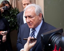 Стросс-Кан снова вызван на допрос в полицию