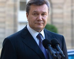 Янукович: Я не сдавал интересы страны России