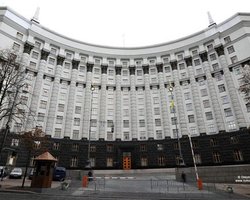 Кабмин увеличил смету реконструкции львовского аэродрома