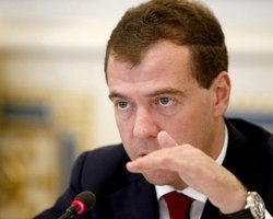 Медведев опроверг Путина: Теракт в Домодедово еще не раскрыт