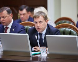 Депутатская группа "Видродження" призывает как можно скорее назначить дату инаугурации Зеленского