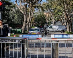 "Хезболла" намагалася вбити Нетаньяху двома дронами: снаряд потрапив у міську будівлю — ЗМІ (фото)