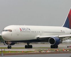 В аэропорту Бостона столкнулись два самолета