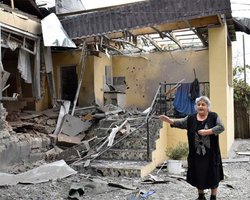 Азербайджан заявляет об обстрелах его территорий