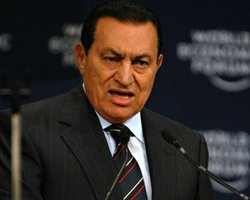 Мубарака оштрафовали на $90 млн за отключение Интернета в Египте