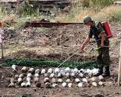 Утилизация боеприпасов под Харьковом временно приостановлена
