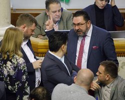 Языковой вопрос: Потураев выступил против принудительной украинизации печатных СМИ