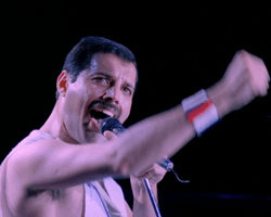 Умерла внебрачная дочь Фредди Меркьюри: что о ней известно