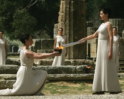 В Греции стартовала эстафета огня лондонской Олимпиады