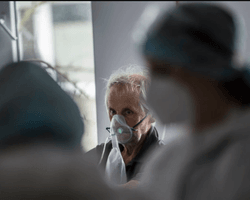 В Украине впервые лабораторно подтвердили два случая коронавируса "Дельта"