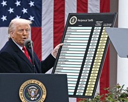 Перевищив повноваження: Федеральний суд США заблокував дію "нових мит" Трампа