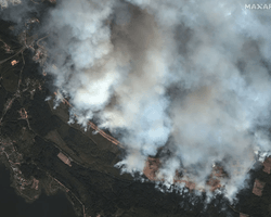 CNN показало эксклюзивные кадры уничтожения вагонов с иранскими ракетами в РФ (видео)